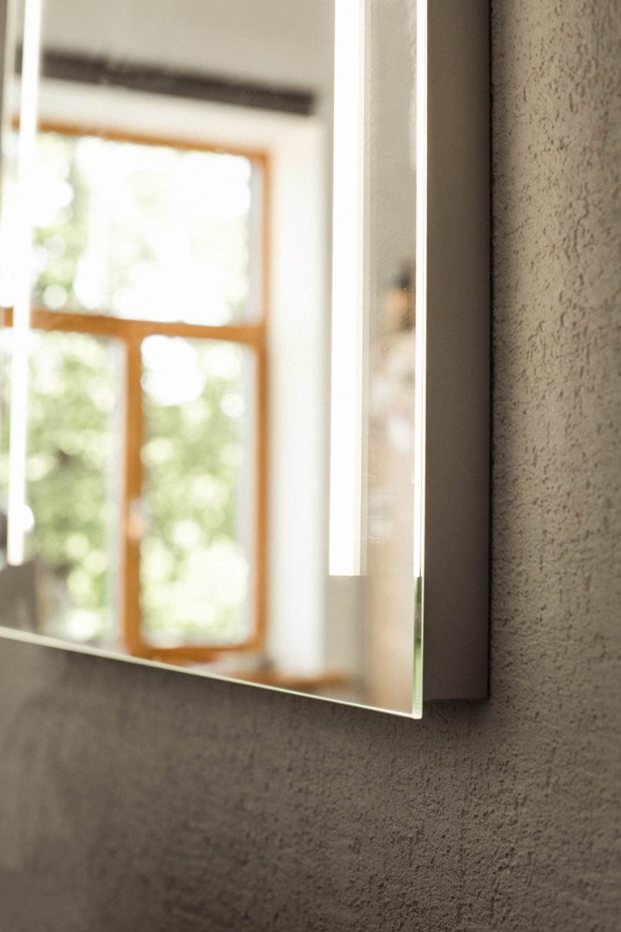 EMILIA - LED interior mirror - Image 5
